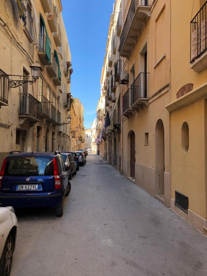 Apartamento A Casa Di Clara Trapani Exterior foto